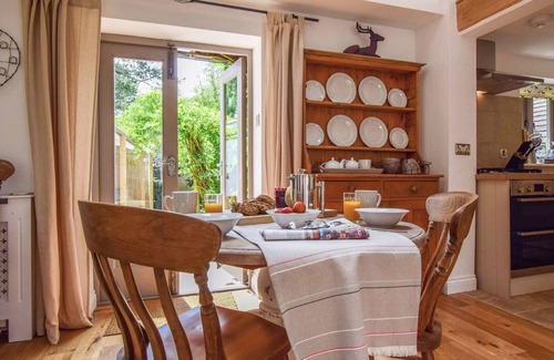 Kingscote Cottage | The Hayloft at Walnut Farm, Kingscote, Cotswolds