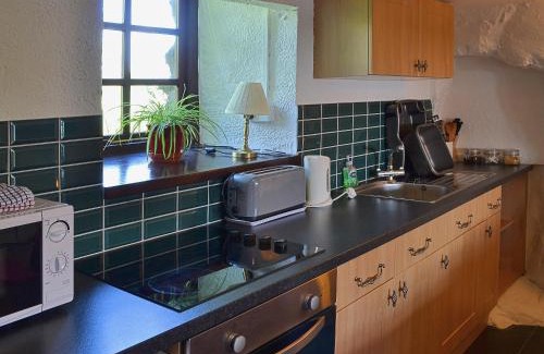 Pentrefelin House | The Hayloft Barn