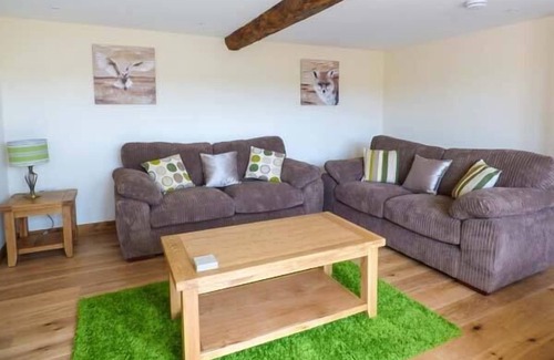 Oswestry House | THE HAYLOFT, family friendly, luxury holiday cottage in Llanyblodwel