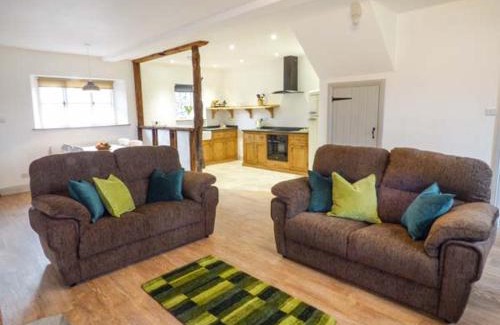 Kendal House | The Hayloft