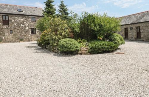 St. Neot House | The Hayloft