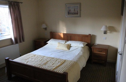 Wadeford Bed & Breakfast | The Haymaker Inn