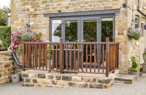 Whitby Cottage | The Hayshed