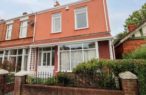 Mumbles House | The Headlands - Gower