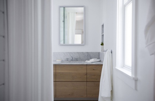 Seaside Hotel | The Heart of Seaside, Florida! Stunning Renovation, Steps to Beach + 2 Bikes