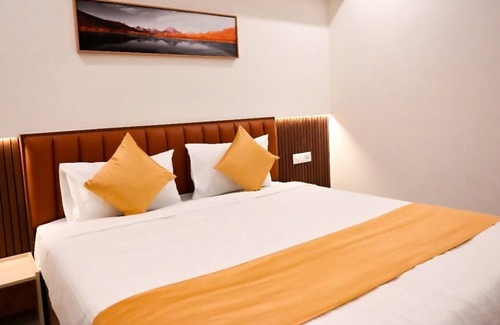 Thampanoor Hotel | THE HEARTLAND INN