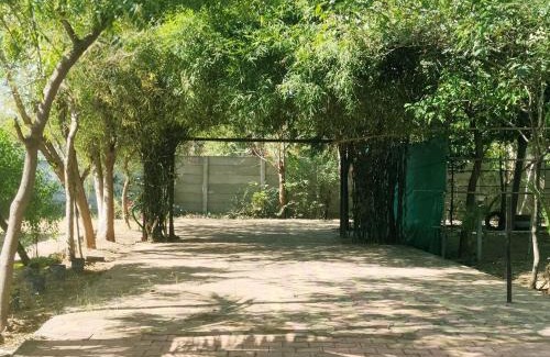 Kalol House | The Heaven - Farms & Resorts