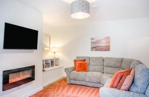 Morpeth House | The Helm Cottage