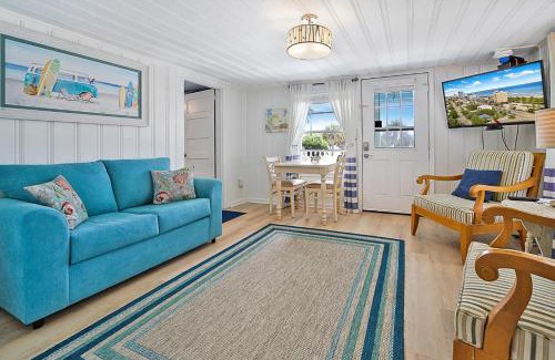 Downtown Myrtle Beach House | The Hemingway Cottage- 201 N Ocean