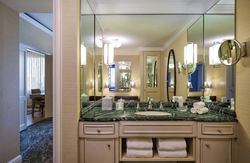 Dearborn Hotel | The Henry Hotel, Autograph Collection