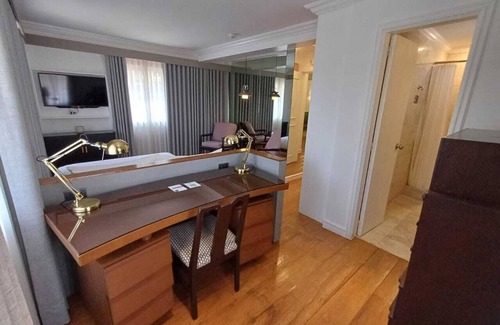 Bagong Lipunan Ng Crame Hotel | The Henry Suites MiraNila Quezon City