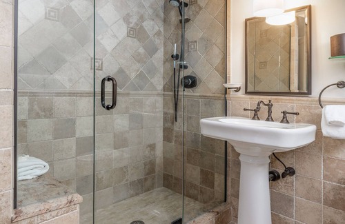 West Dover Hotel | The Hermitage Inn Vermont