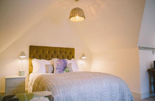 Burnham Overy Staithe Bed & Breakfast | The Hero