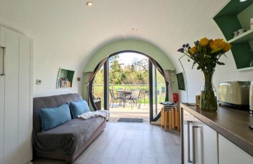 Llandovery Other | The Heron's Tree