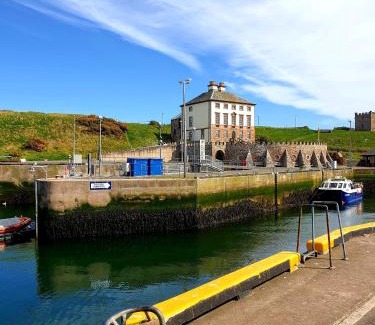 Eyemouth Apartment | The Herring Queen