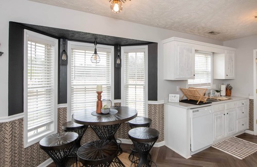 Spring Lake House | The Herringbone Blue