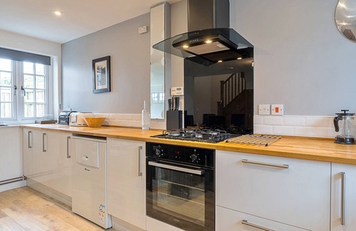 Lyme Regis Ski Chalet | The Heselwood Coach House