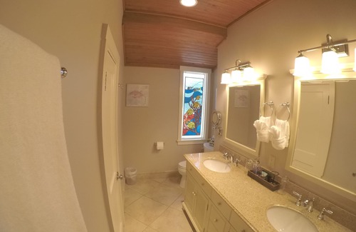 Fort Myers River District Bed & Breakfast | The Hibiscus House