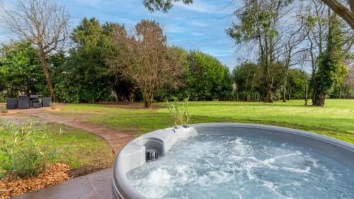 Lydney House | The Hickory