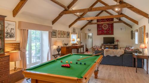 Lydney House | The Hickory