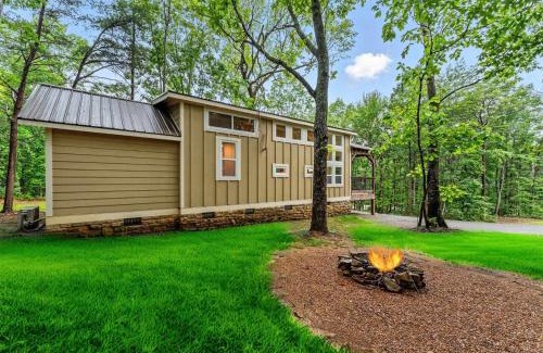 Trenton House | The Hickory Tiny Home in Menlo