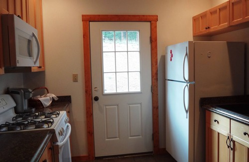 Florissant Apartment | The Hideaway Apartment at TihsreeD (Tiz-reed) Lodge Wedding and Event Venue.