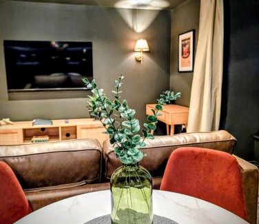 Wooler Apartment | The Hideaway Bureau - Lowlands