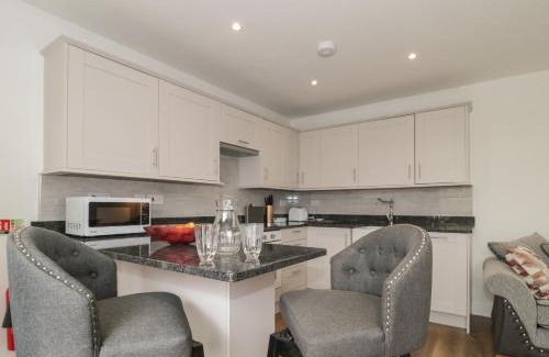 Lympsham House | The Hideaway