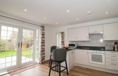 Lympsham House | The Hideaway
