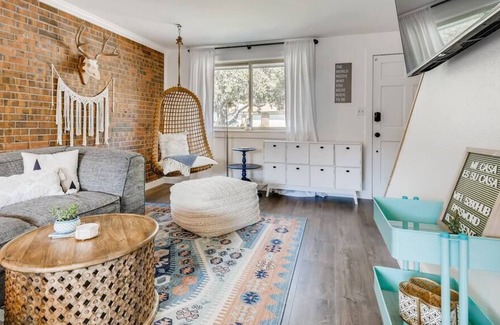 Arvada Plaza Area House | The Hideaway / Near Historic Olde Town & Mountains