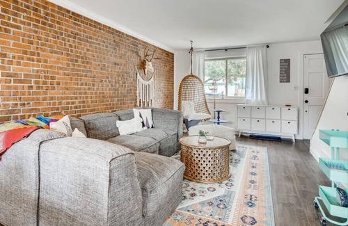 Arvada Plaza Area House | The Hideaway / Near Historic Olde Town & Mountains