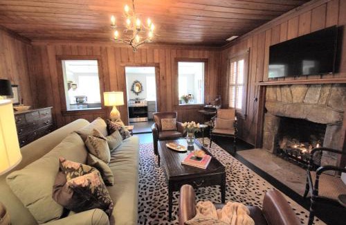 Highlands House | The Hideaway of Horse Cove