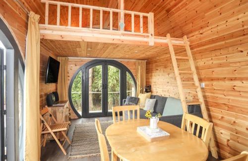 Criccieth House | The Hideaway Pod