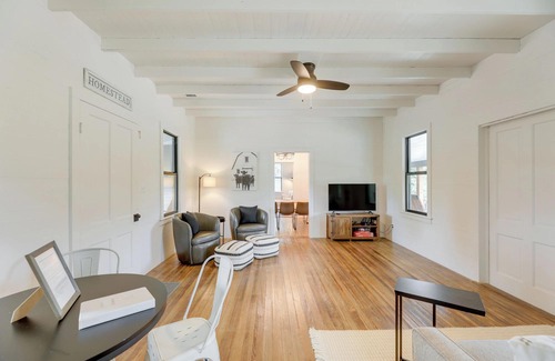 Schulenburg Cottage | 'the Hideaway' Secluded & Spacious Schulenburg Gem