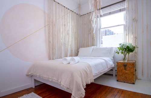 Queens Condo | The High Tide Studio #1 Studio Bedroom Hotel Room by Redawning