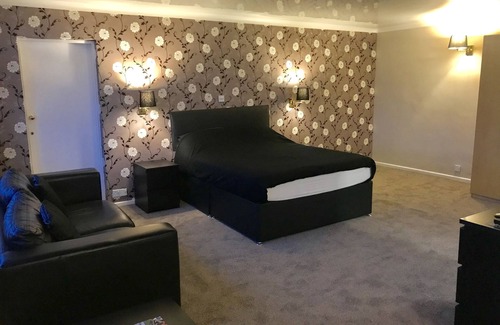 Idle Hotel | The Highfield