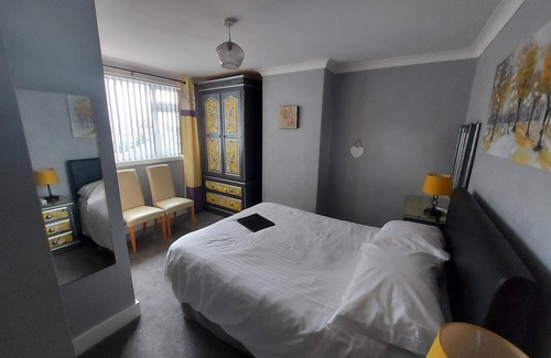 Llandudno House | The Hilary Guest House