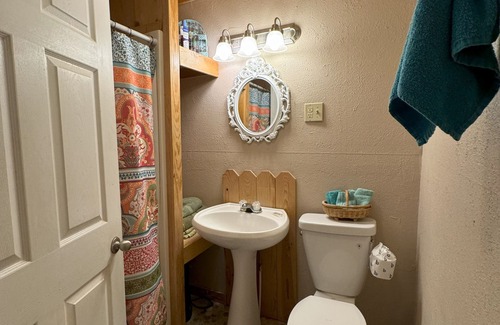 Mountain View Cabin | The Hilltop Cabins - Duplex