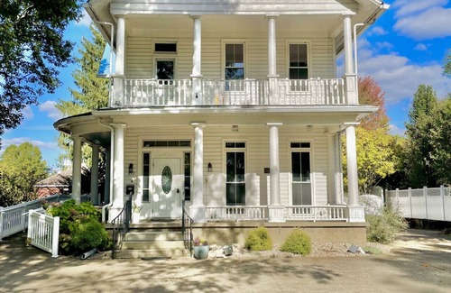 Marietta Apartment | The Historic Buckley House
