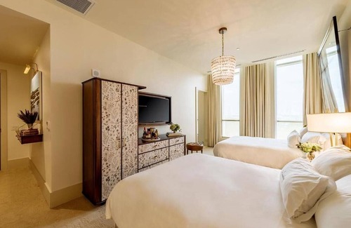 Ansonborough Apartment | The historic Dewberry Charleston is a mid-20th century boutique hotel is located in the in .