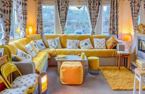 Hawick House | The Hive