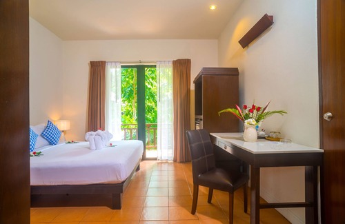 Lamai Resort | The Hive Hotel Samui