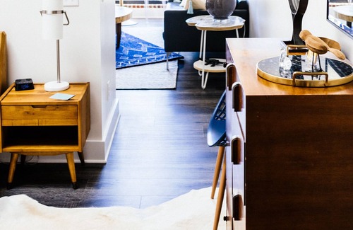 River District Apartment | The Hive