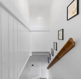 Watford Apartment | The Hogwarts Retreat - Cinema Room - September Offer!