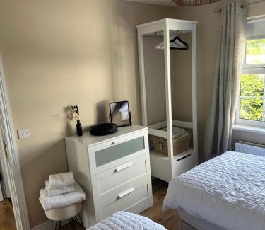 Dungannon House | The Holiday Home at 48b