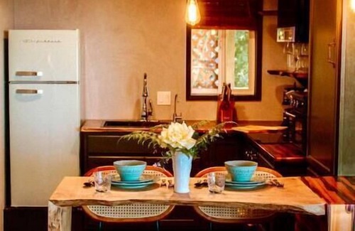 Shelter Cove House | The Holistic Haven- An Organic Luxury Experience