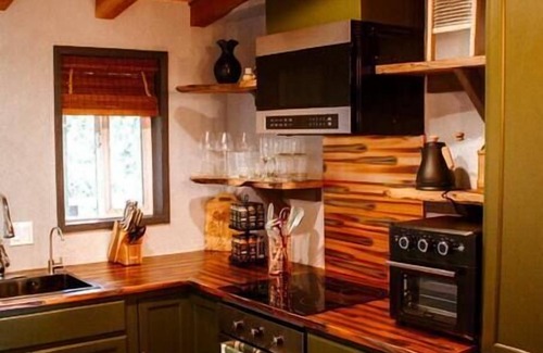 Shelter Cove House | The Holistic Haven- An Organic Luxury Experience