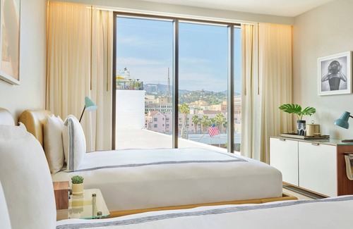 Hollywood Hotel | The Hollywood Grande, Autograph Collection