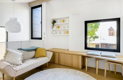Glebe House | 'The Honeycomb' Experience Passive Nordic Design