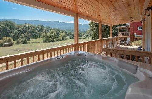 Lookout Valley Neighborhood Association House | The Honeycomb House